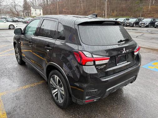 2025 Mitsubishi Outlander Sport 2.0 ES
