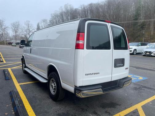 2023 GMC Savana 2500 Work Van