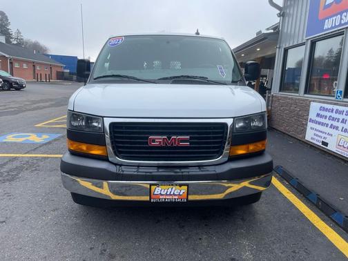 2023 GMC Savana 2500 Work Van