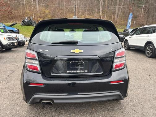 2017 Chevrolet Sonic LT