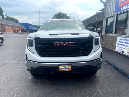 2024 GMC Sierra 1500 Pro