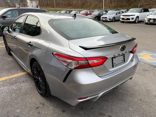 2019 Toyota Camry XLE