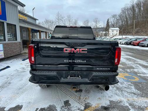 2022 GMC Sierra 2500 Denali