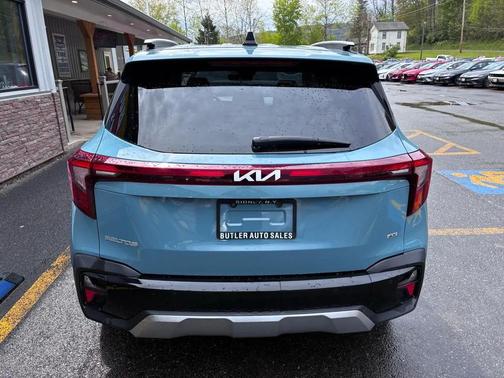 Pluton Blue 2025 Kia Seltos EX