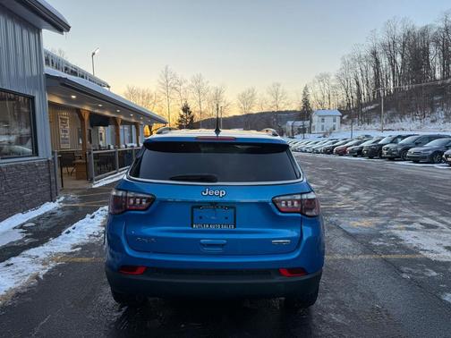 2021 Jeep Compass Latitude