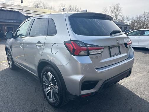 2024 Mitsubishi Outlander Sport 2.0 ES