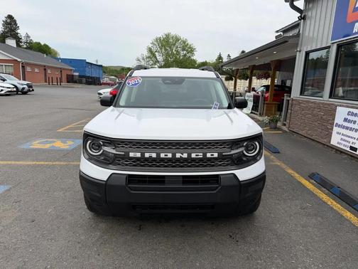 Oxford White 2025 Ford Bronco Sport Big Bend