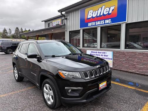 Diamond Black Crystal Pearlcoat 2019 Jeep Compass Latitude