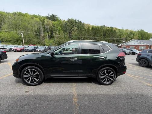 Midnight Pine Metallic 2020 Nissan Rogue SL