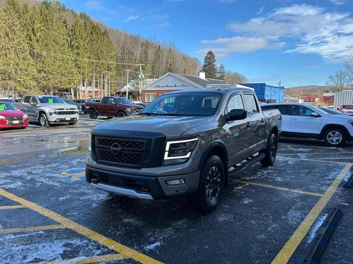 2021 Nissan Titan PRO-4X