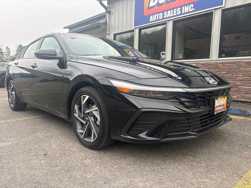 Abyss Black 2025 Hyundai ELANTRA Sport