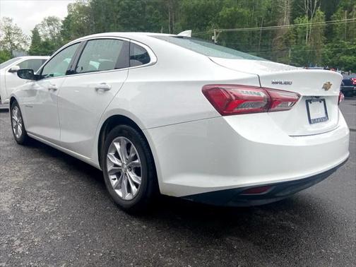 2022 Chevrolet Malibu FWD LT