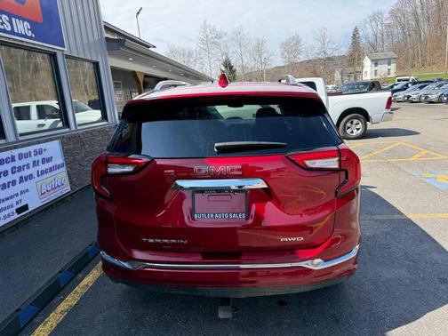 2024 GMC Terrain Denali