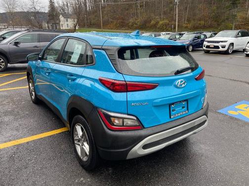 2023 Hyundai KONA SE