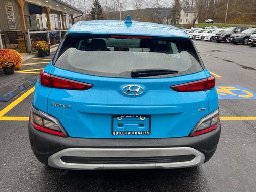 2023 Hyundai KONA SE