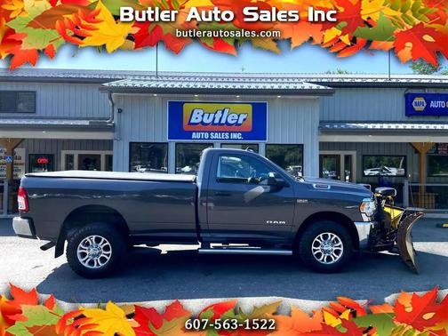 2022 RAM 2500 Big Horn Regular Cab 4x4 8' Box