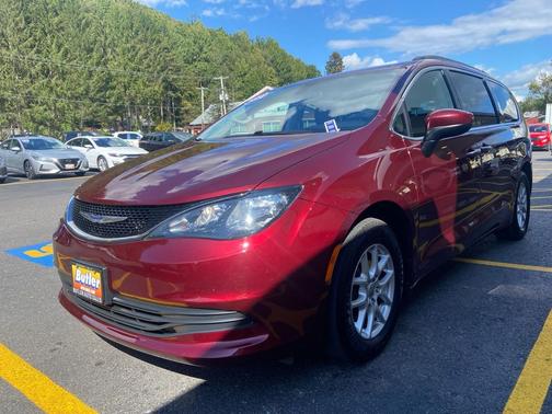 2020 Chrysler Voyager LXI