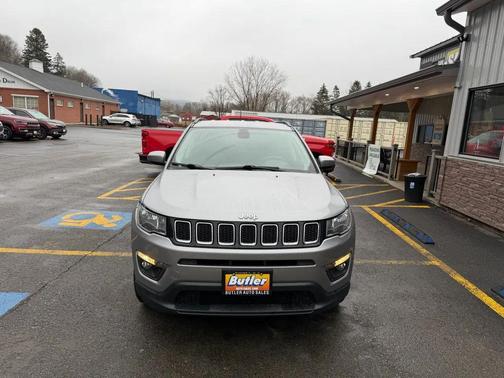 Billet Silver Metallic Clearcoat 2021 Jeep Compass Latitude