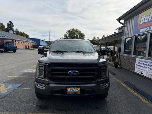 Gray 2022 Ford F-150 Lariat