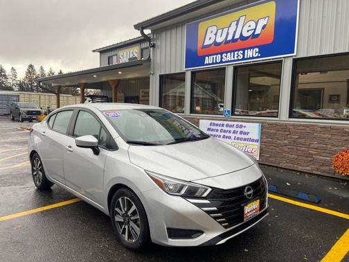 2023 Nissan Versa 1.6 SV