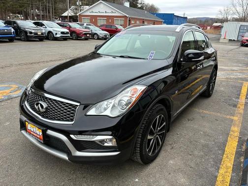 2017 INFINITI QX50 Base