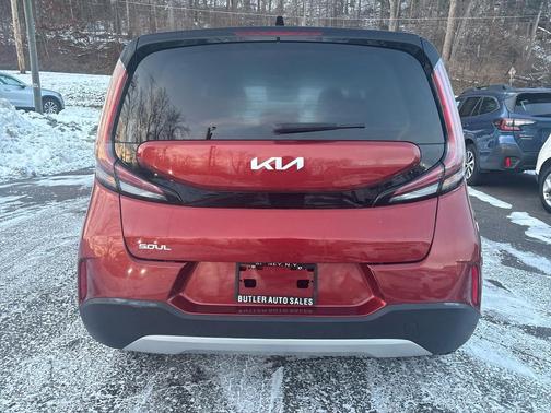 2023 Kia Soul LX