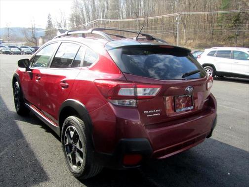 Venetian Red Pearl 2019 Subaru Crosstrek 2.0i