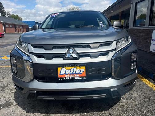 Mercury Gray Metallic 2024 Mitsubishi Outlander Sport 2.0 ES
