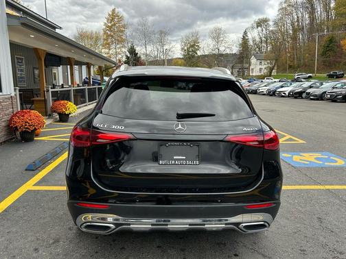 2024 Mercedes-Benz GLC 300 4MATIC