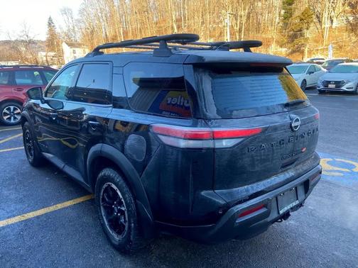 2023 Nissan Pathfinder Rock Creek 4WD