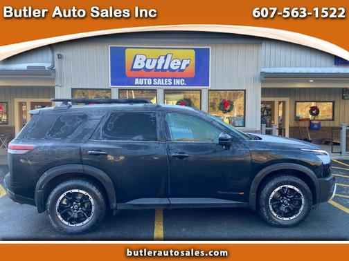 2023 Nissan Pathfinder Rock Creek 4WD