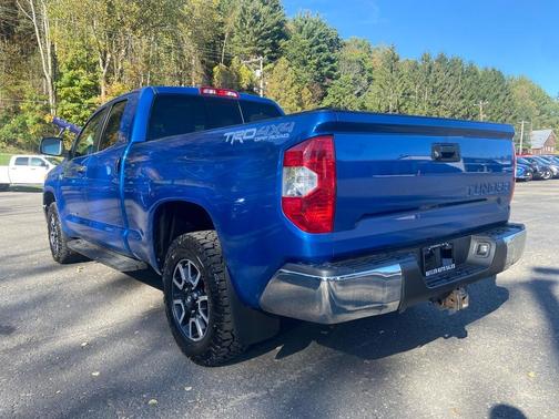 2016 Toyota Tundra SR5