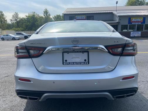 2023 Nissan Maxima SV Xtronic CVT