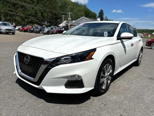 2022 Nissan Altima 2.5 SV