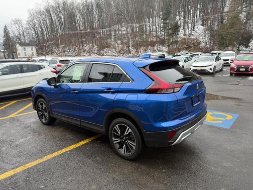 2024 Mitsubishi Eclipse Cross SE