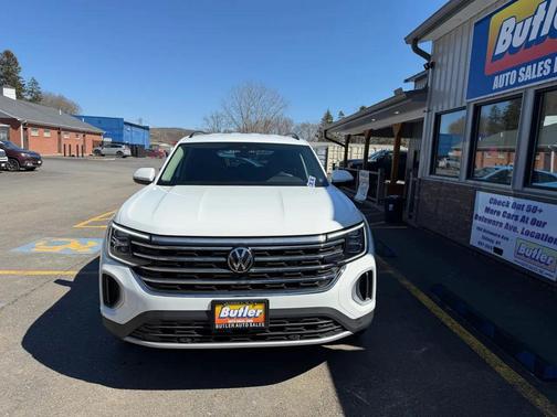 2024 Volkswagen Atlas 2.0T SE w/Technology 4MOTION