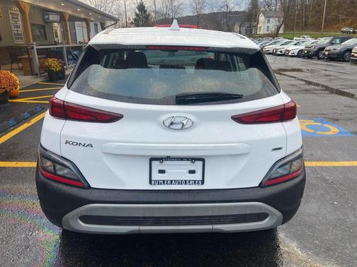2023 Hyundai KONA SE