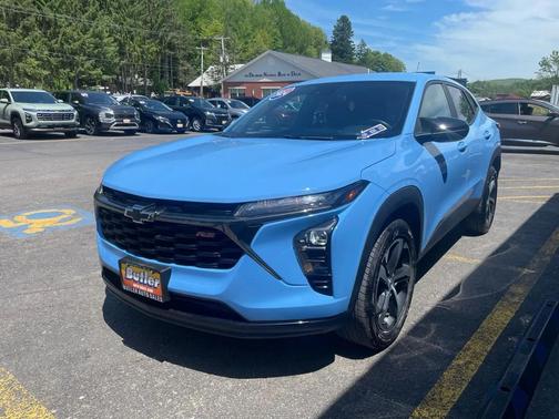 Fountain Blue 2024 Chevrolet Trax FWD 1RS
