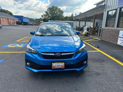 2022 Subaru Impreza 2.0i Premium