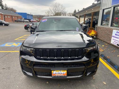 2023 Jeep Grand Cherokee L Altitude