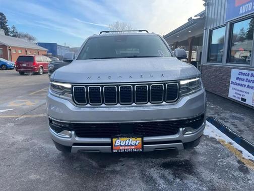 2022 Jeep Wagoneer Series II 4x4