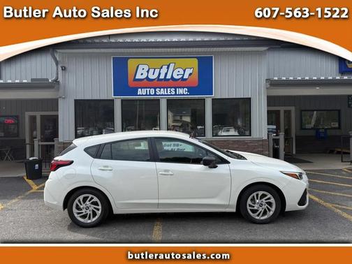 Crystal White Pearl 2024 Subaru Impreza Base