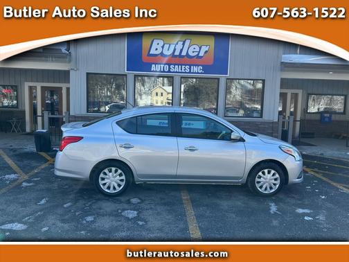 2019 Nissan Versa 1.6 SV