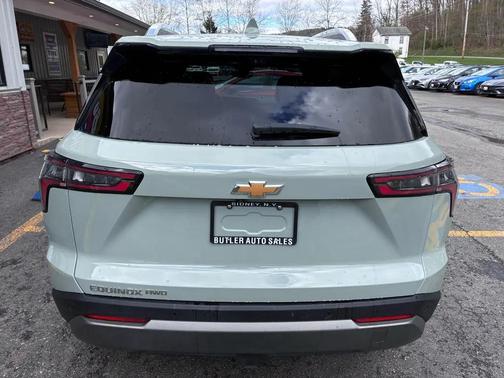 Cacti Green 2025 Chevrolet Equinox 1LT