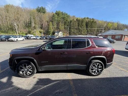 Brown 2020 GMC Acadia FWD SLE