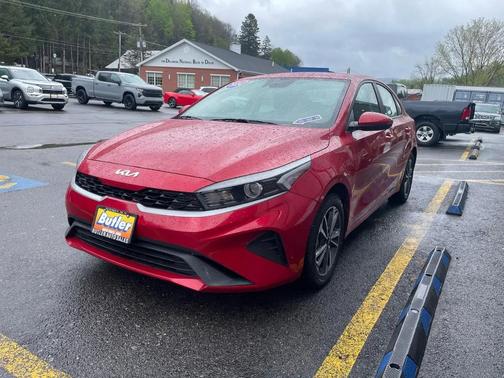 Currant Red 2024 Kia Forte LXS
