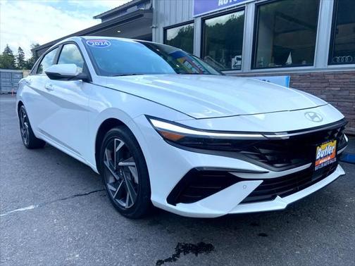 2024 Hyundai ELANTRA Limited