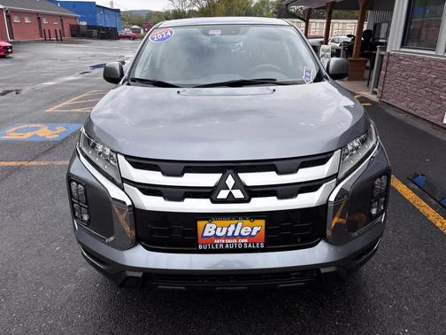 Alloy Silver Metallic 2024 Mitsubishi Outlander Sport 2.0 ES