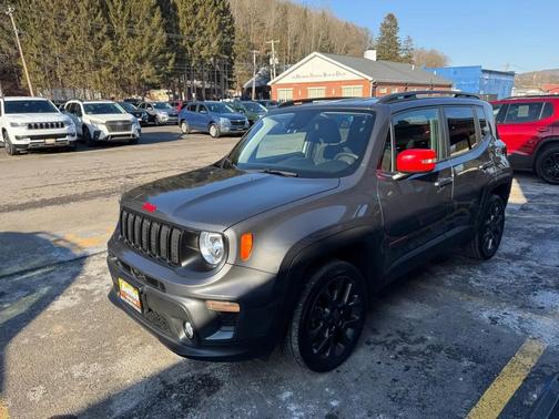 2023 Jeep Renegade Latitude