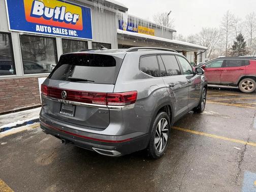 2025 Volkswagen Atlas 2.0T SE w/Technology 4MOTION